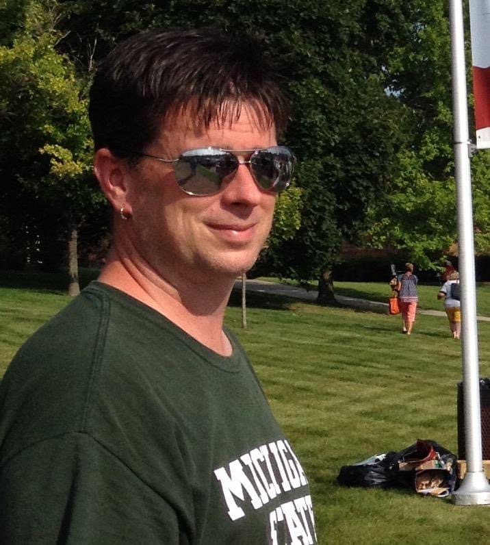 Memorial photo of Rob Bellow